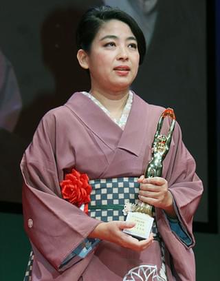 柄本佑、母・角替和枝さんに捧ぐ夫婦同時主演賞「絶対喜んでくれるはず」