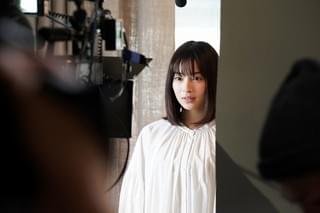 是枝裕和監督＆広瀬すず5度目タッグ！ 新テレビCMで“等身大の20歳”映す