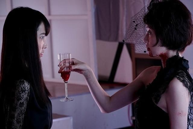 小中兄弟がタッグを組んだ オープニング作品「VAMP」