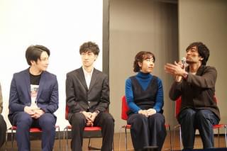 平田満主演「家族マニュアル」を手掛けた内田英治監督、“映画の街”豊橋に「感動しました」