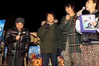 斎藤工、熱気あふれる“ストーブパーティ”に来場！ 最新作「コンプライアンス」の存在を明かす