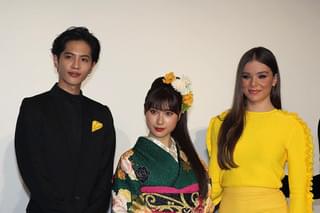 「バンブルビー」ヘイリー・スタインフェルド来日！ 土屋太鳳の愛にあふれた英語スピーチに感激