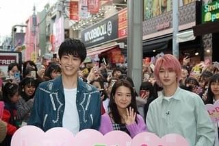 横浜流星、スカウトされた“原点の場所”竹下通りに凱旋！ サプライズ登場で大混乱に