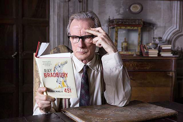 主人公の理解者となる老紳士を演じている