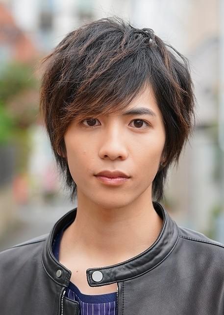 気まぐれな不良をエロティックに体現