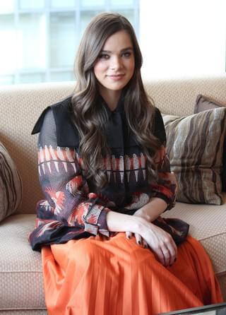 バンブルビーの代わりはまさかの●● 主演女優がCG撮影の舞台裏明かす