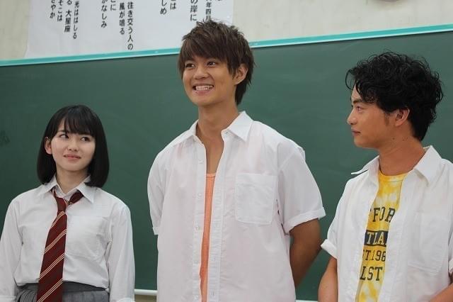 「小さな恋のうた」佐野勇斗らが沖縄で響かせた“やさしい歌”に体感温度急上昇！