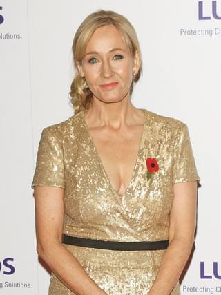 ダンブルドアと宿敵グリンデルバルドは元カップル 原作者が告白