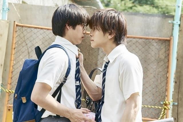 場面写真も公開された