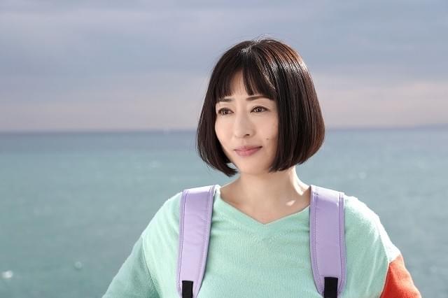 松雪泰子、40代独身女性を悲哀＆笑いたっぷりに熱演 「甘いお酒でうがい」で新境地開拓