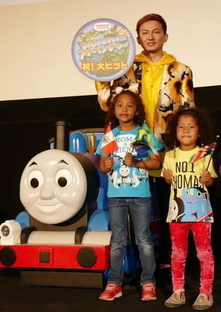 ISSA「きかんしゃトーマス」舞台挨拶で汚名返上！ 行きたい場所は「U. S. A.」