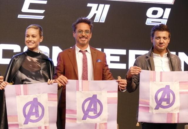 「アベンジャーズ エンドゲーム」どんな決着？ ロバート・ダウニー・Jr.らが韓国で記者会見