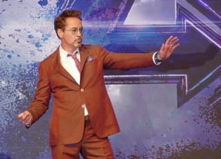 「アベンジャーズ エンドゲーム」どんな決着？ ロバート・ダウニー・Jr.らが韓国で記者会見