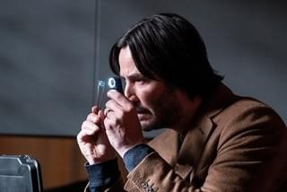 今度のキアヌはロシア美女とマフィアに翻弄… 「ブルー・ダイヤモンド」今夏公開決定