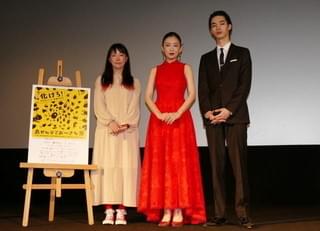 松雪泰子、シソンヌじろうのYouTubeで役作り 人気キャラ“川嶋佳子”を演じる