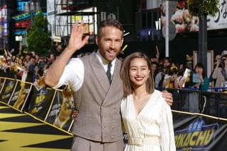 新宿歌舞伎町に“稲妻”イエローカーペット登場！「名探偵ピカチュウ」ワールドプレミア