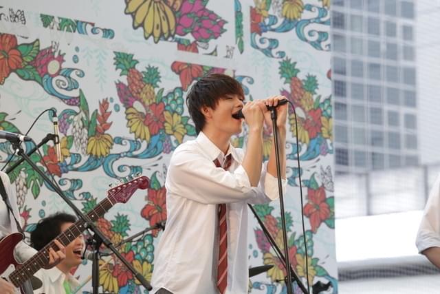 佐野勇斗、眞栄田郷敦ら「ちい恋」バンド初ライブで大盛り上がり