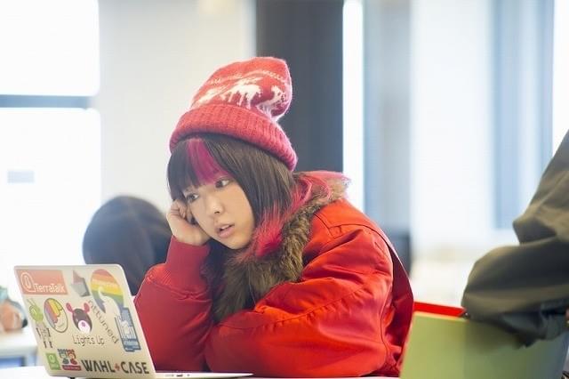 上白石萌音×山崎紘菜が起業を目指す「スタートアップ・ガールズ」9月公開