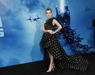 ハリウッド版「ゴジラ」続編、ついに世界初披露！渡辺謙らにファン3000人が熱狂