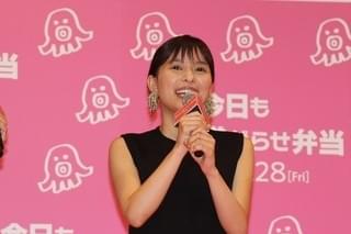 篠原涼子が3人!? “篠原メーク”のざわちん登場に芳根京子＆佐藤隆太が大混乱
