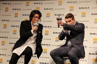 「S.W.A.T.」ジェイ・ハリントン＆アレックス・ラッセル来日！ファンの熱狂ぶりに圧倒