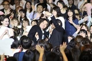 藤原竜也、「Diner」の豪華な“殺し屋”たちに「僕と玉城ティナ以外は全員イカれた役」