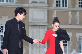 松田翔太、「東京喰種」最新作は窪田正孝との恋愛映画!? 主題歌は「女王蜂」が担当