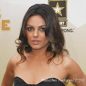 アリソン・ジャネイ主演の新作ダークコメディに豪華女性キャストが結集