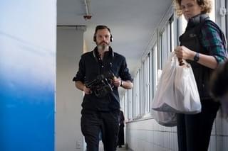 アンセル・エルゴート、役作りの参考にしたのは母親！「ジョナサン」監督が明かす