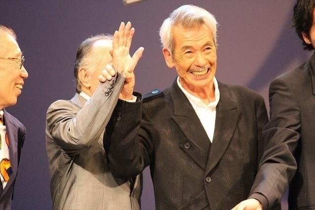 菅田将暉、舘ひろしらベテラン陣から“天才的演技”と絶賛の嵐「すごいな、今日の俺」