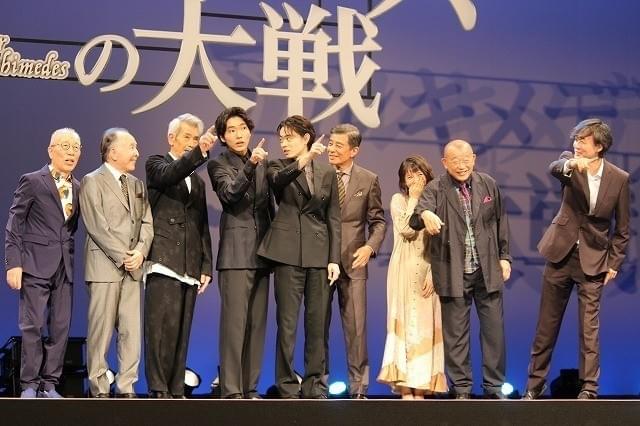 菅田将暉、舘ひろしらベテラン陣から“天才的演技”と絶賛の嵐「すごいな、今日の俺」