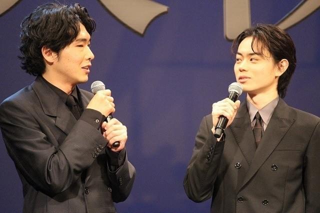 菅田将暉、舘ひろしらベテラン陣から“天才的演技”と絶賛の嵐「すごいな、今日の俺」