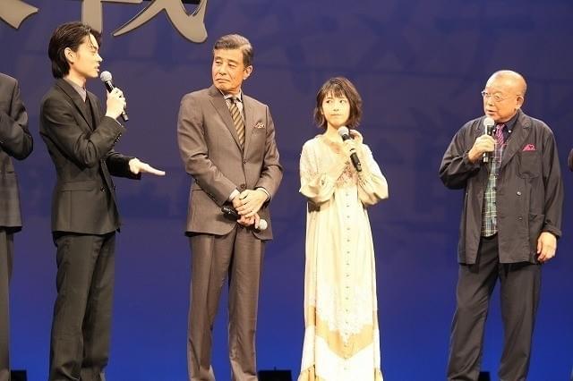 菅田将暉、舘ひろしらベテラン陣から“天才的演技”と絶賛の嵐「すごいな、今日の俺」