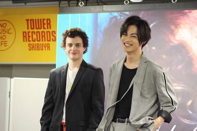 アルゼンチンと日本の美男子がトーク