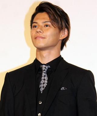 窪田正孝の血のりはイチゴ味、山本舞香「おいしかった」