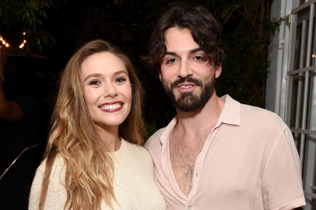 エリザベス・オルセンがミュージシャンと婚約