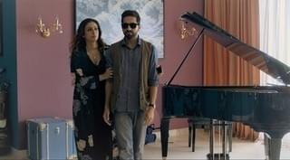 盲目を装うピアニストが殺人を“目撃”！インド発ブラックコメディ、予告＆場面写真公開