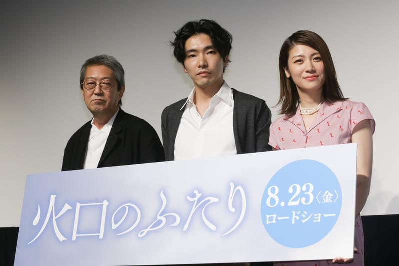 柄本佑「火口のふたり」撮影現場に坊主頭で現れ荒井晴彦監督ギョッ！