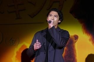 賀来賢人＆門山葉子「愛を感じて」生披露、「ライオン・キング」吹き替え版上映会