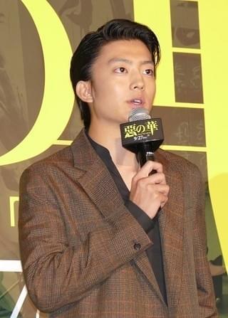 伊藤健太郎、玉城ティナに「いっぱいビンタ」されてボッコボコ!?