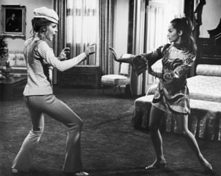 M・ロビー演じるシャロン・テートの魅力満載！ タランティーノ最新作、本編映像公開