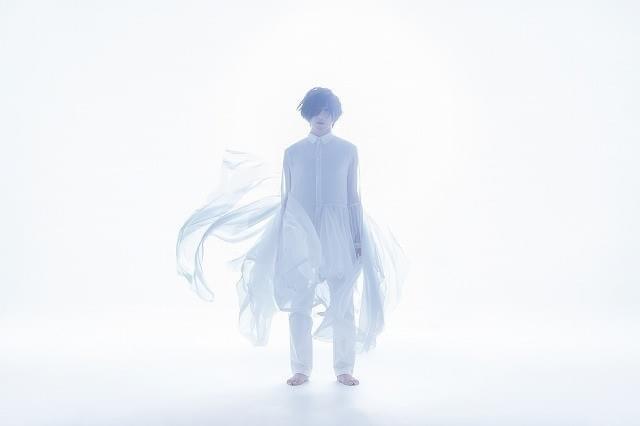 「生きていく」は12月24日に発売