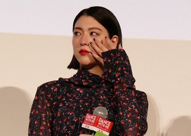 三吉彩花、「ダンスウィズミー」矢口史靖監督からの手紙に“感涙”