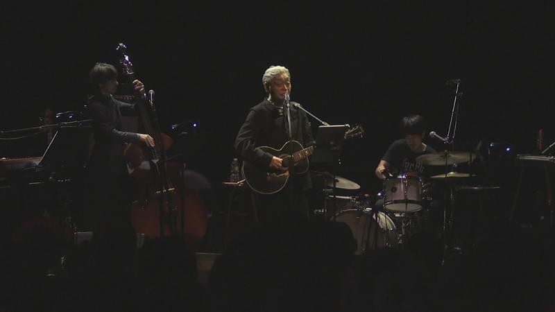 細野晴臣、デビュー50周年記念ドキュメンタリー「NO SMOKING」が11月公開