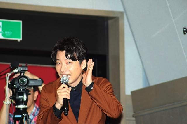 星野源、ウド鈴木流の“恋ダンス”にツッコミ「ちょっと、それ何ですか？」