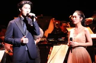 「ライオン・キング」賀来賢人＆門山葉子、オーケストラをバックに熱唱！