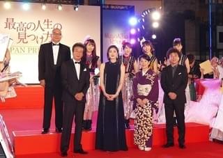 吉永小百合、天海祐希とともにレッドカーペット！「宝塚のスターになった気分」