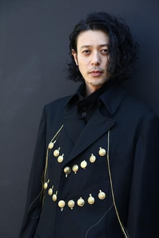 オダギリジョー監督作「ある船頭の話」にベネチアが熱いスタンディングオベーション