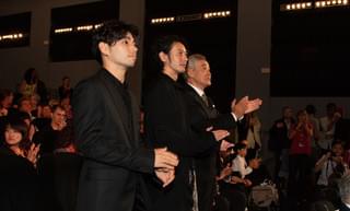 オダギリジョー監督作「ある船頭の話」にベネチアが熱いスタンディングオベーション