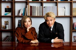 蜷川実花がこだわり小栗旬が体現した、愛に全力注いだ男女の生きざま